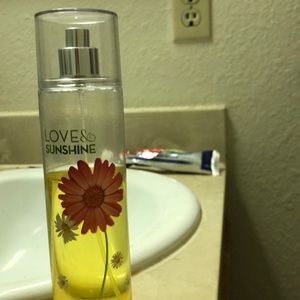 Meet your Posher, Mani